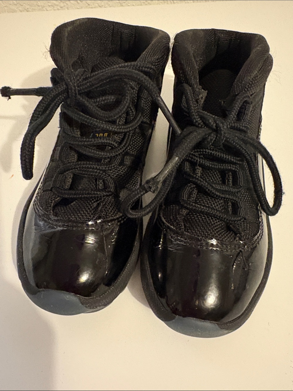 Jordan Kids Black Patent Toe High-Top Sneakers
